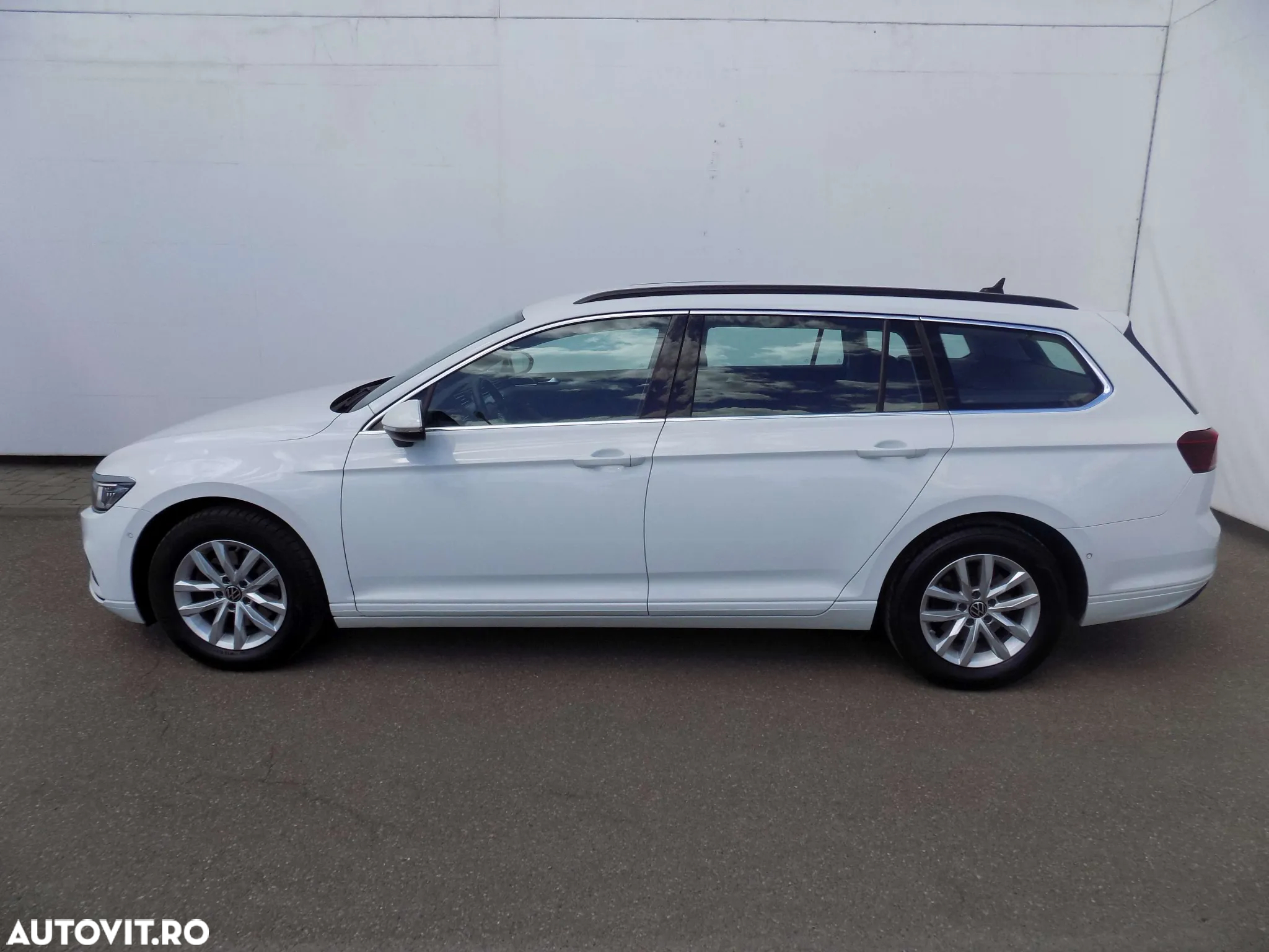 Volkswagen Passat Variant 2.0 TDI DSG Business - 2