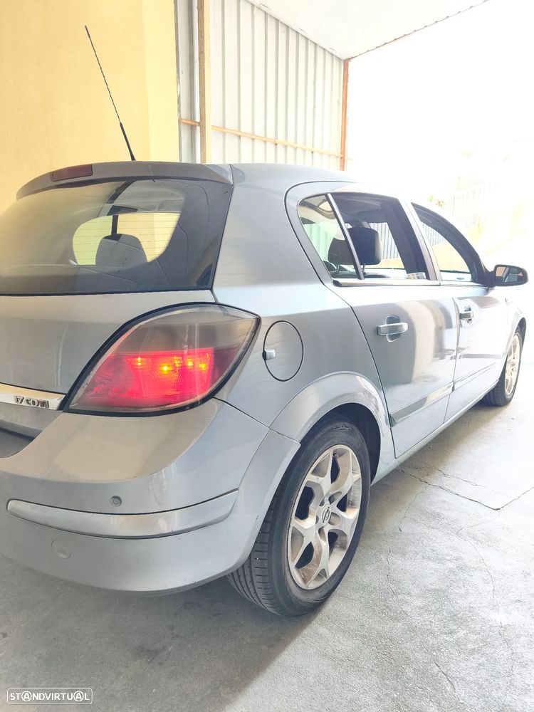 Opel Astra 1.7 CDTI Elegance - 5