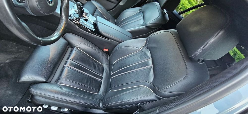 BMW Seria 5 520d M Sport sport - 6