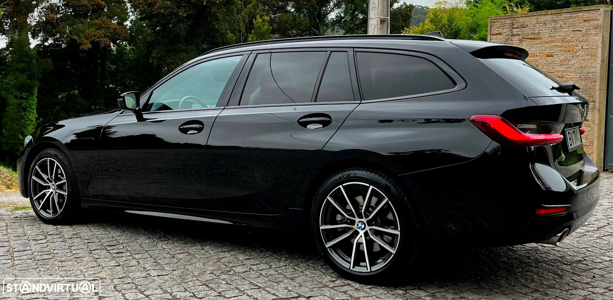 BMW 330 e Touring Line Sport Auto - 11