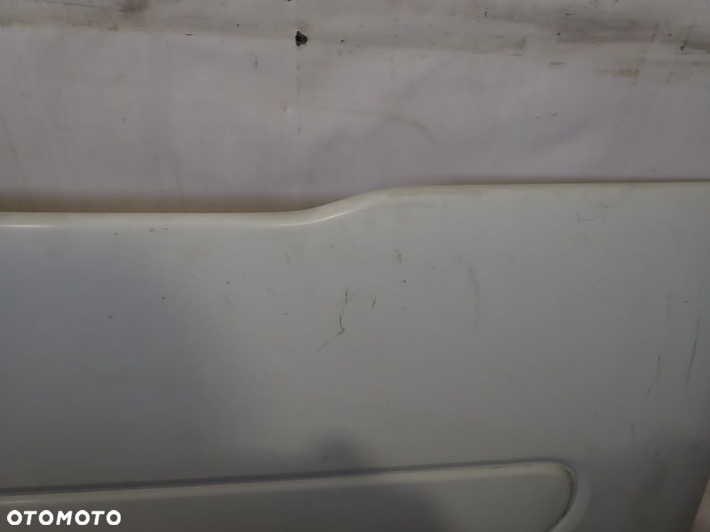 MASKA GRILL RENAULT MIDLUM 4.1 - 18