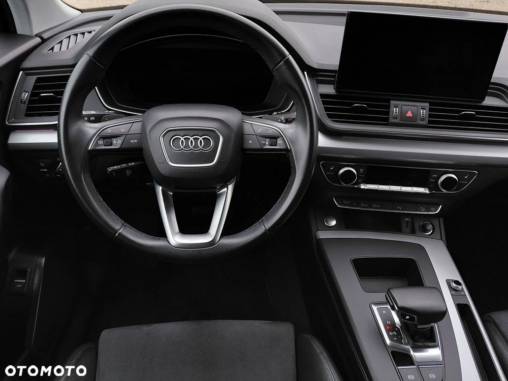 Audi Q5 2022 photo 3