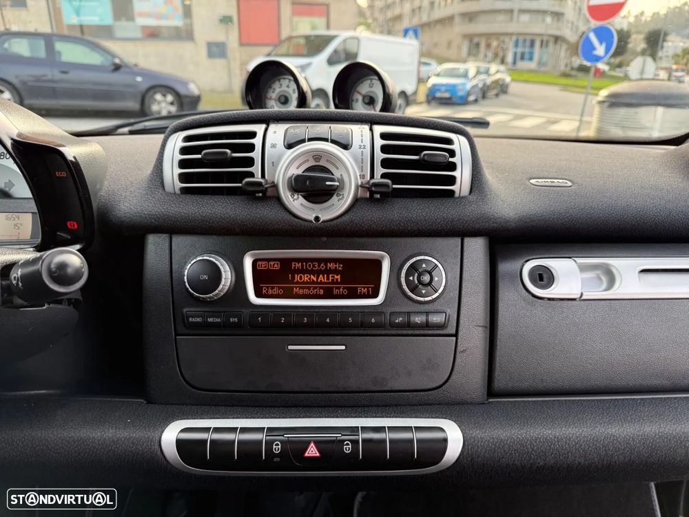 Smart ForTwo Coupé 1.0 mhd Pulse 71 - 17