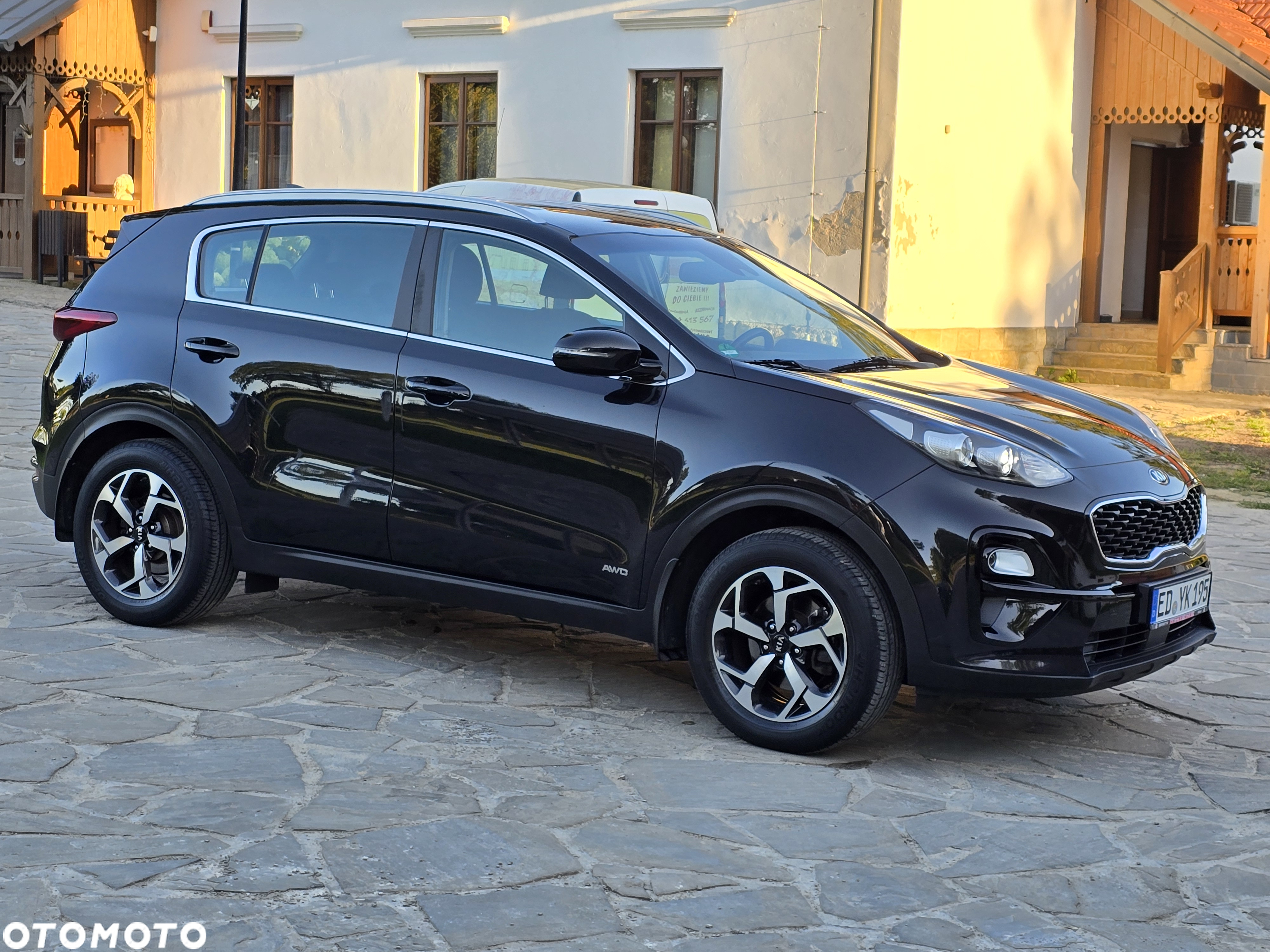 Kia Sportage 1.6 T-GDI AWD VISION - 13