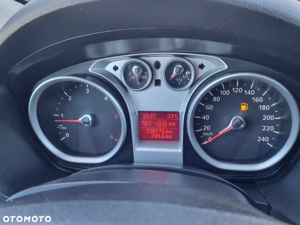 Ford Kuga 2.0 TDCi 4x4 Trend - 13