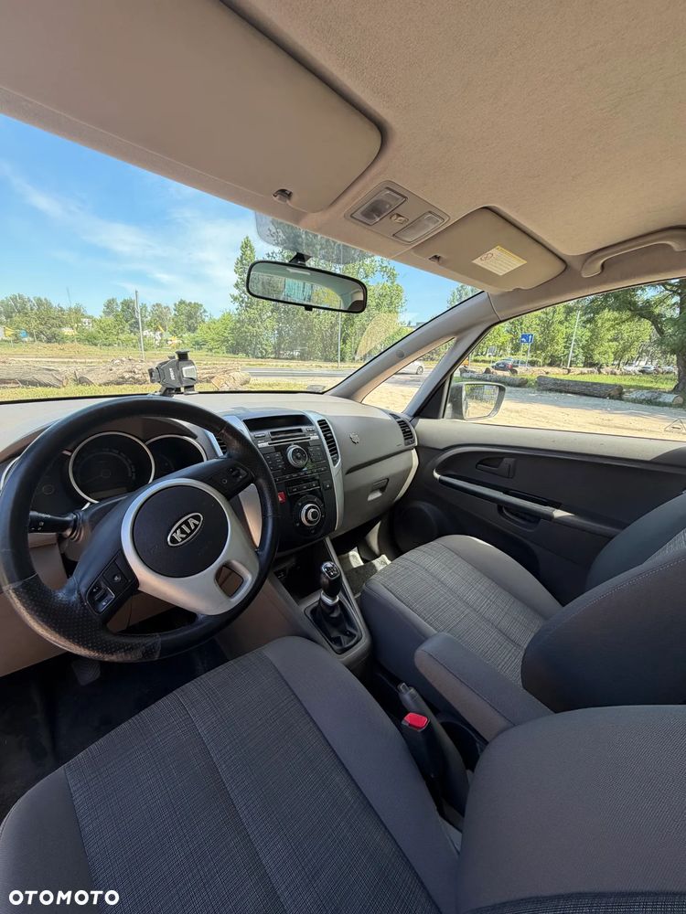 Kia Venga 1.6 M - 9