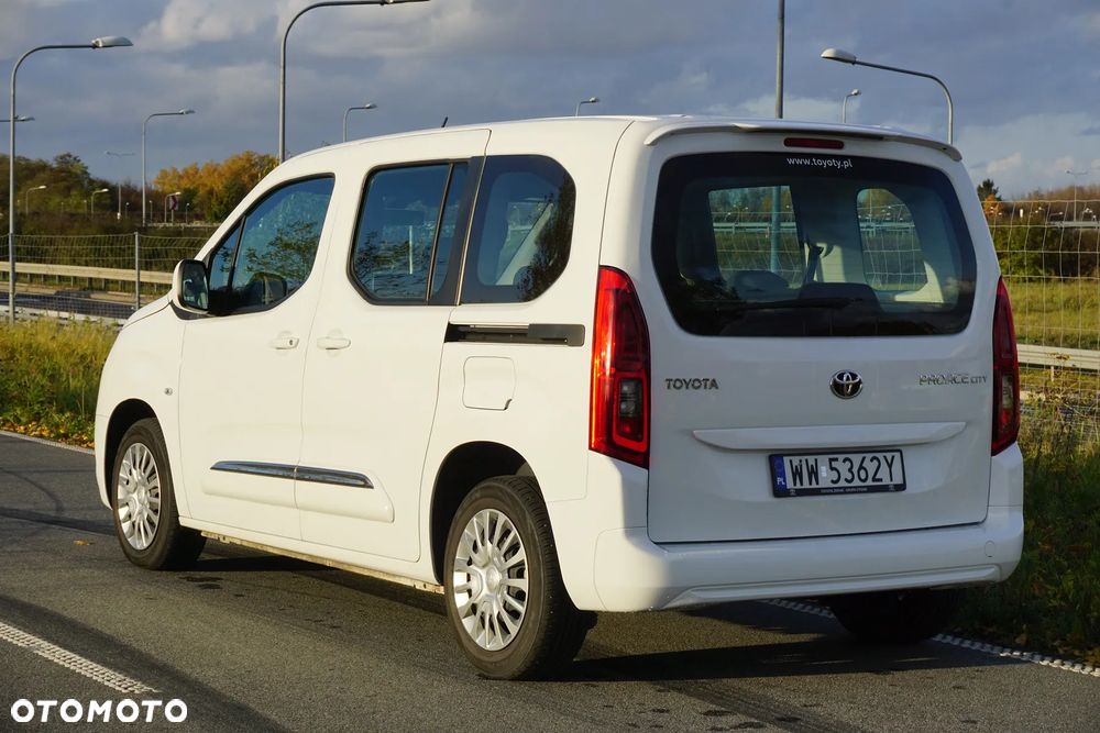 Toyota Proace City Verso 1.5 D-4D Business - 7