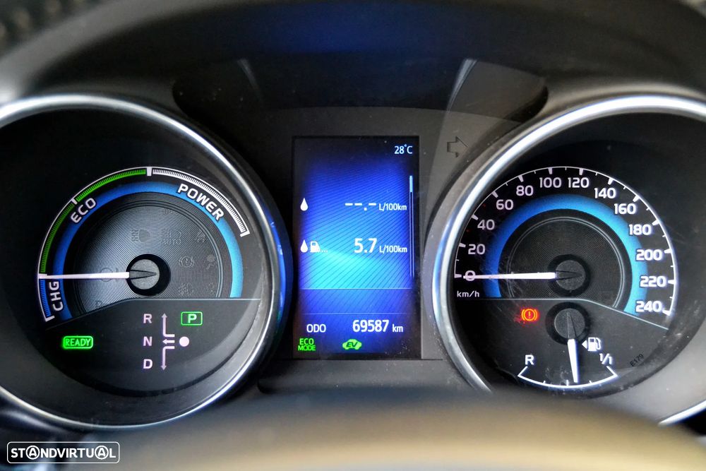 Toyota Auris 1.8 HSD Active - 21