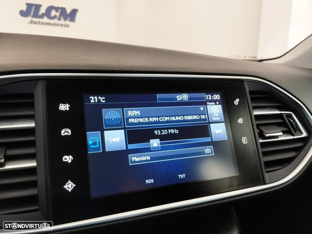 Peugeot 308 1.2 PureTech Allure - 41