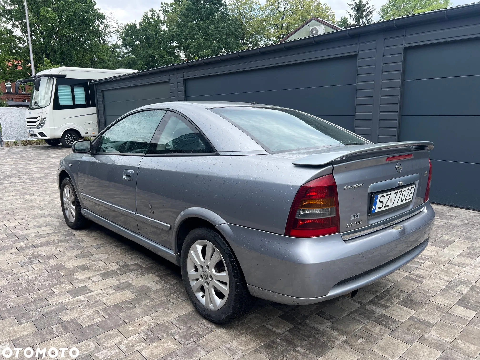 Opel Astra 2.2 16V Coupe - 3
