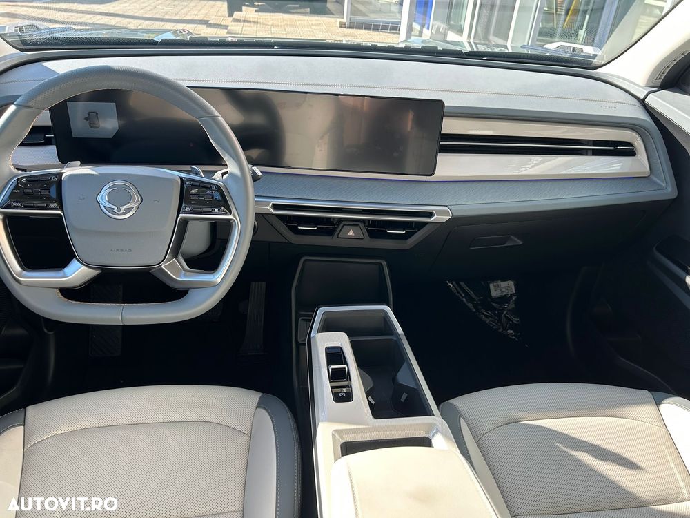 SsangYong Torres 1.5 GDI Turbo AT6 Premium - 14