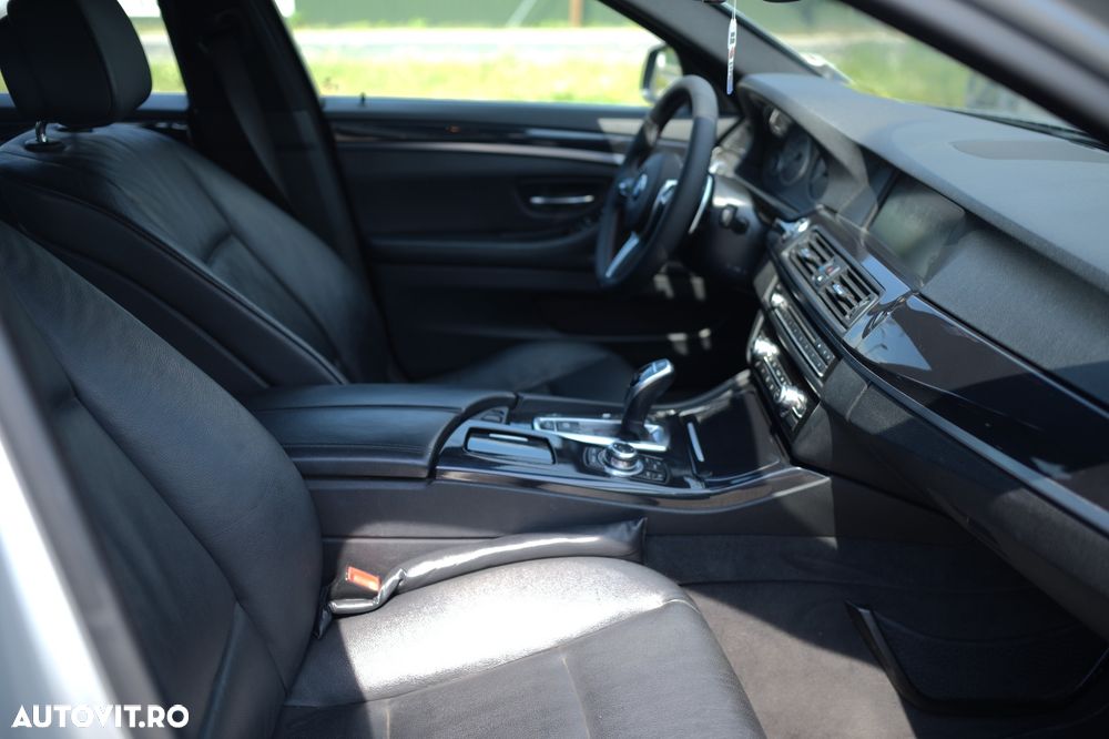 BMW Seria 5 520d - 22