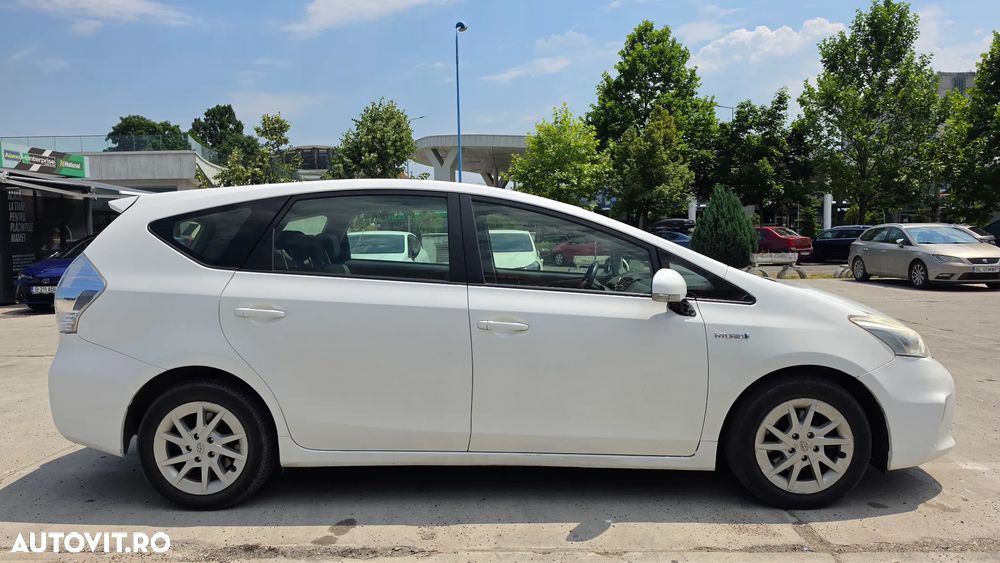 Toyota Prius+ - 5