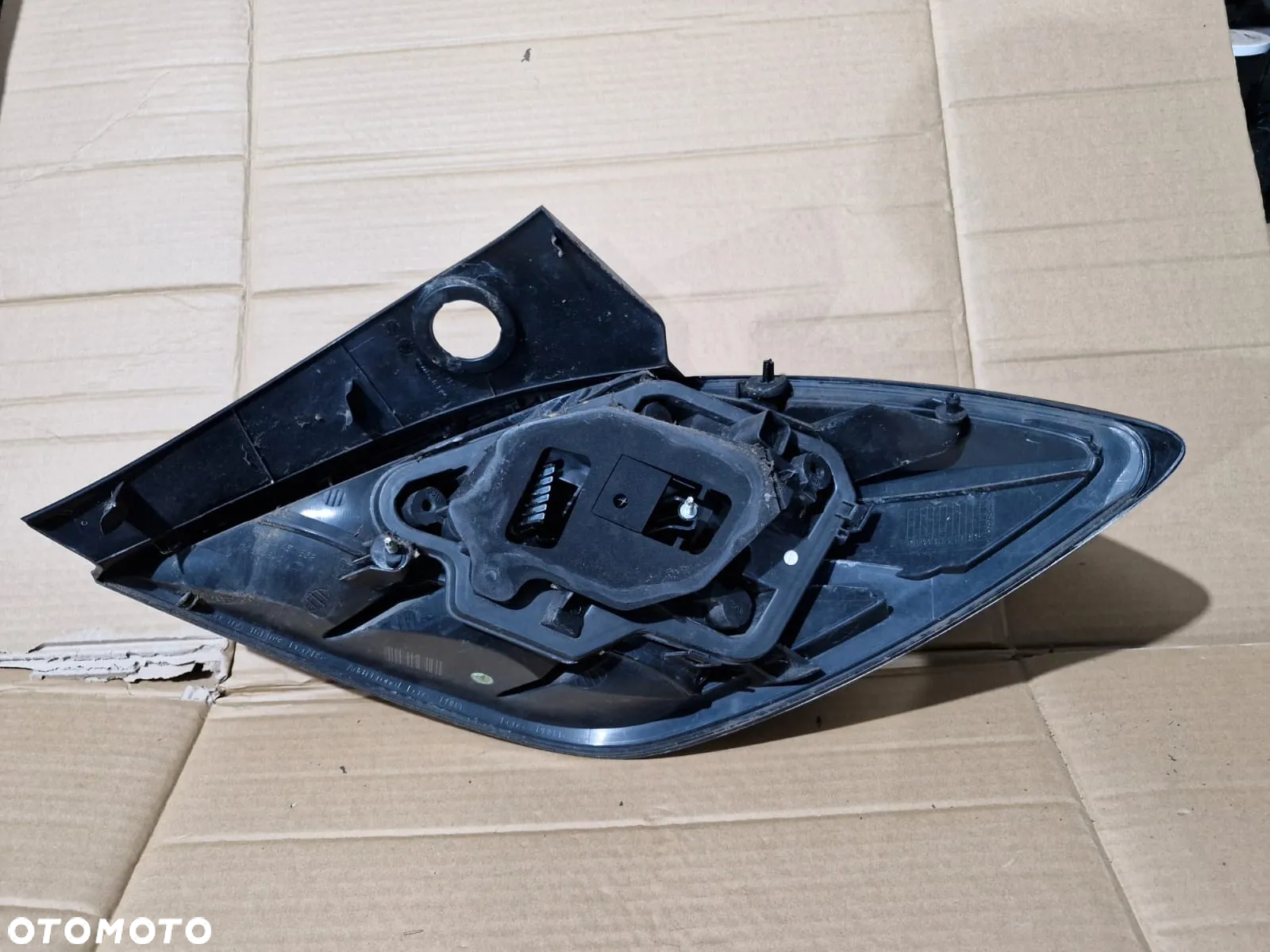 Lampa praw lewa tylna tył Opel Astra H III GTC 3 drzwi - 6