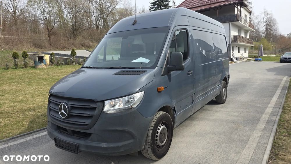 Mercedes-Benz eSprinter - 5