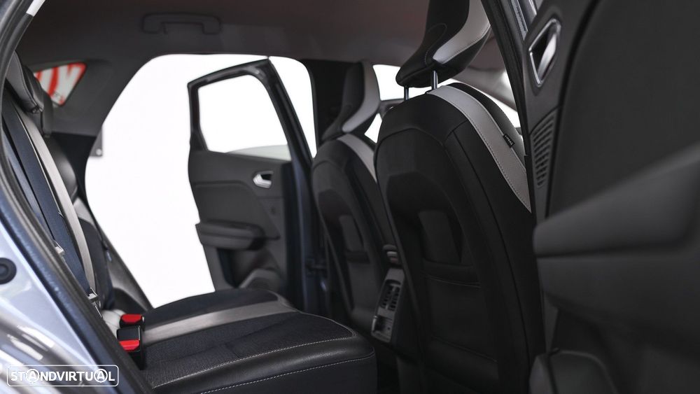 Renault Captur - 12