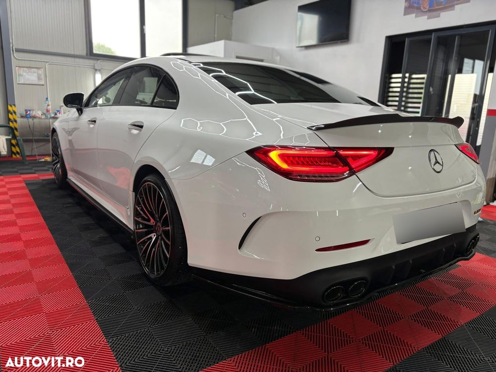 Mercedes-Benz CLS - 4