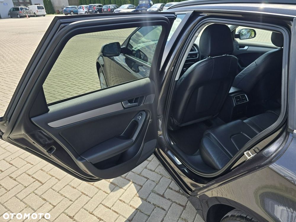Audi A4 Avant - 17