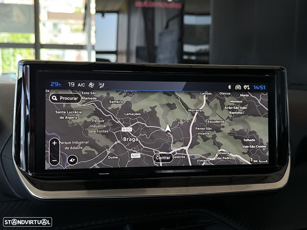 Peugeot e-2008 54 kWh Active - 21