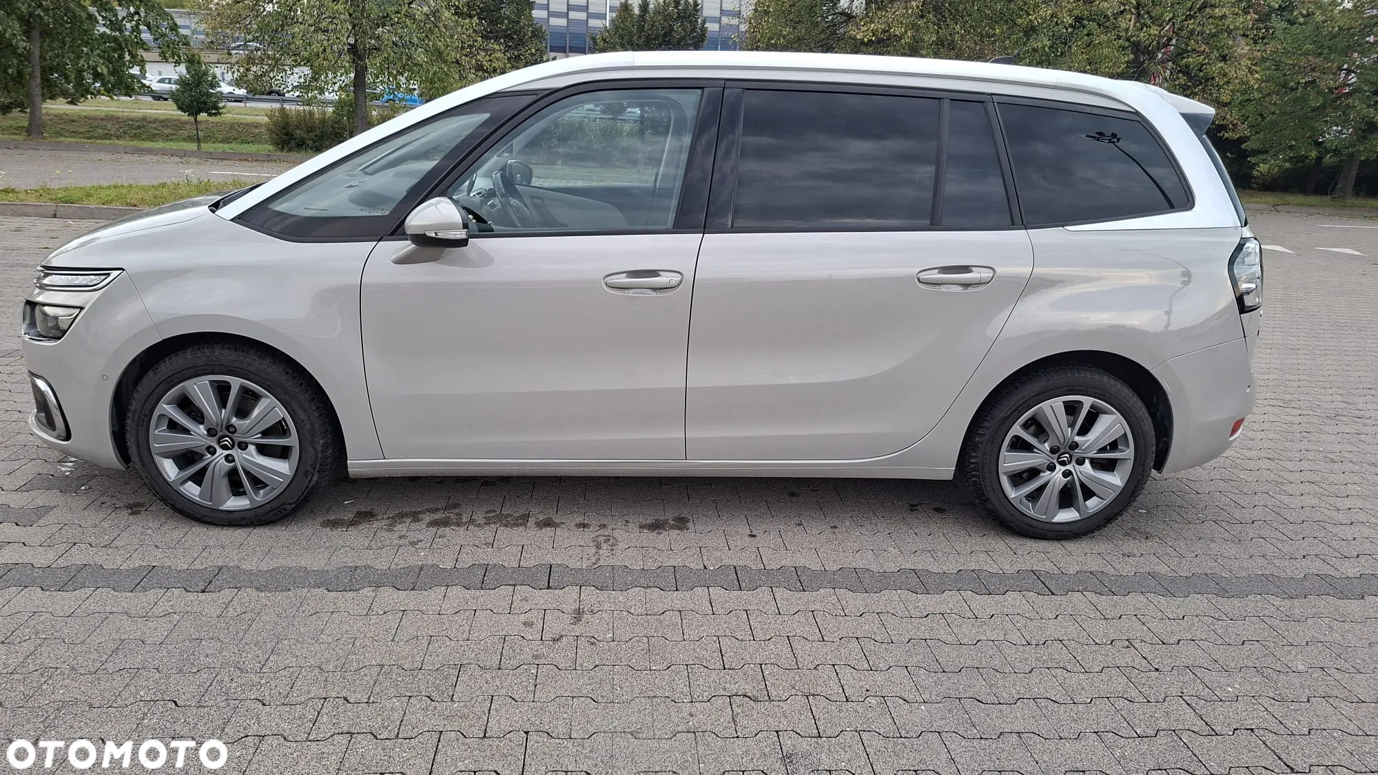 Citroën C4 Grand Picasso - 9