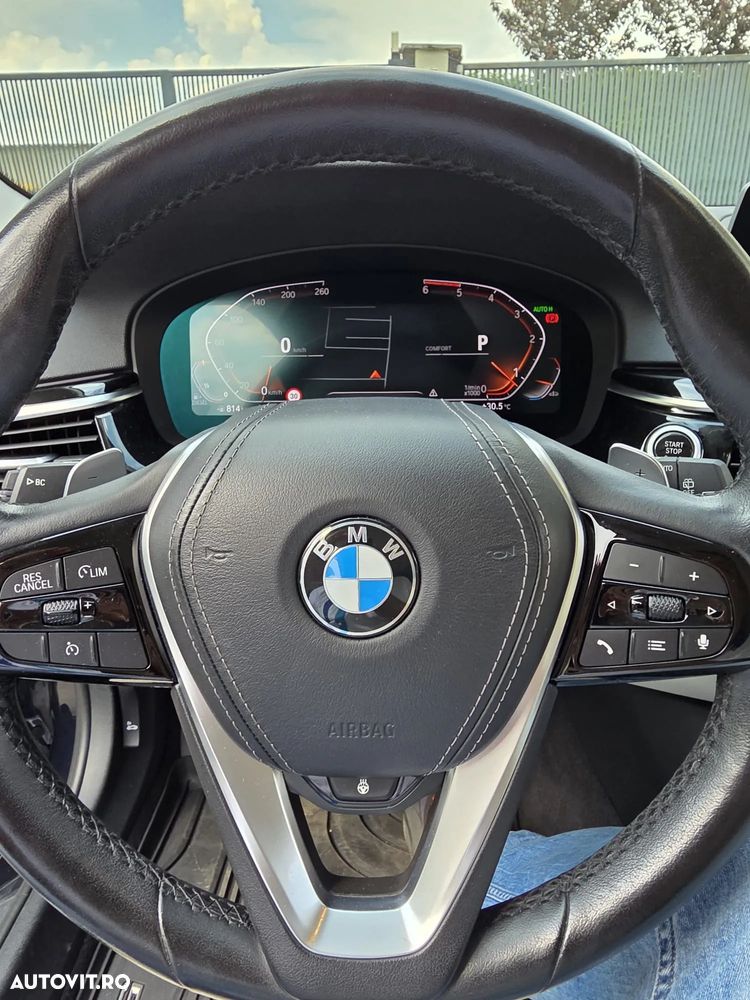 BMW Seria 5 520d xDrive Aut. Sport Line - 9