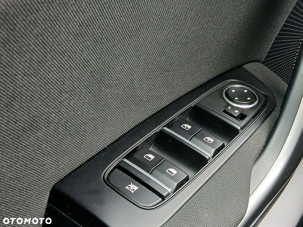 Kia XCeed 1.5 T-GDI M - 13