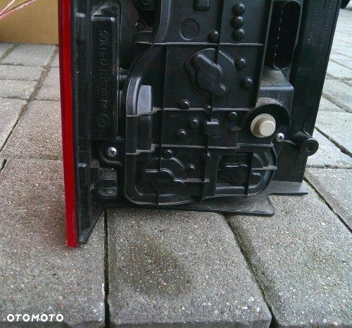 VW T6 7LA PRAWA TYLNA LAMPA DRZWI ORYGINAŁ 7LA945096L - 8