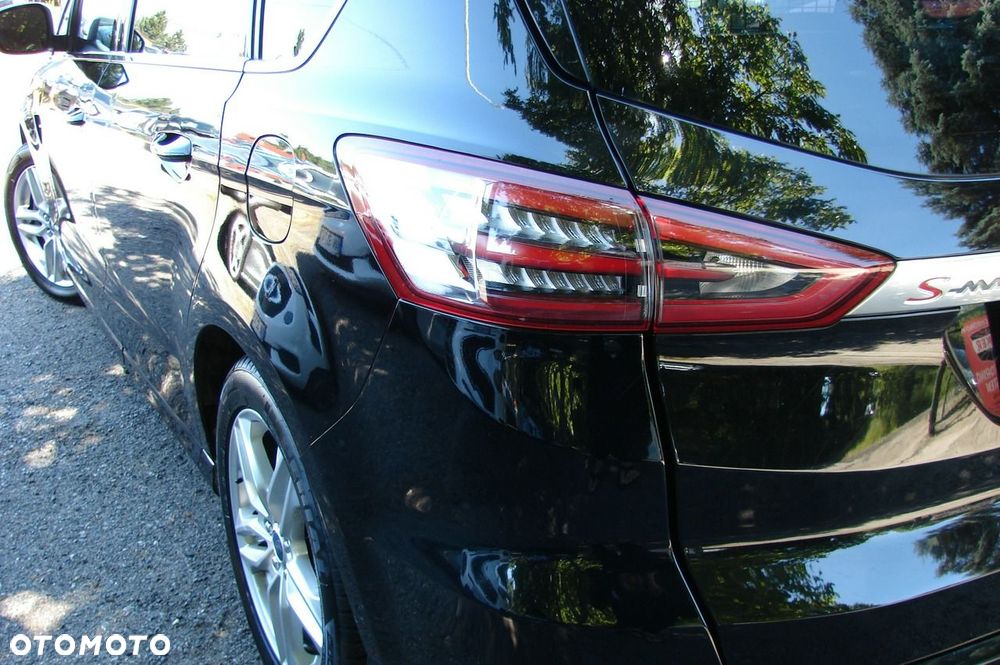 Ford S-Max - 23