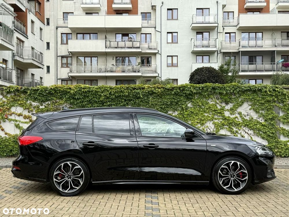 Ford Focus - 12