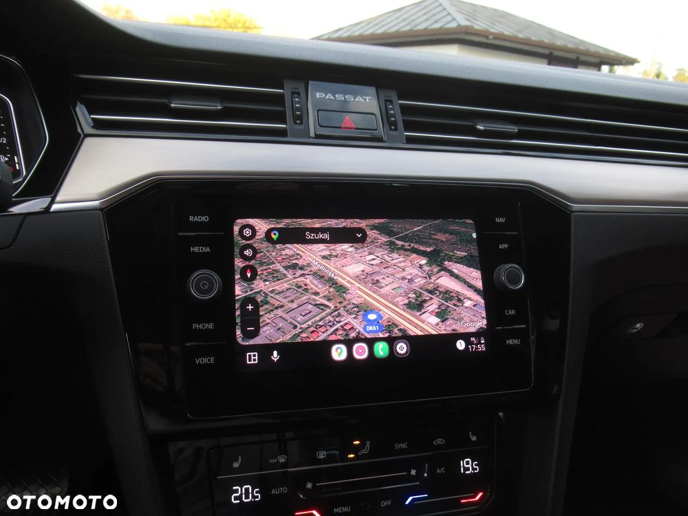 Volkswagen Passat 2.0 TSI Elegance DSG - 33