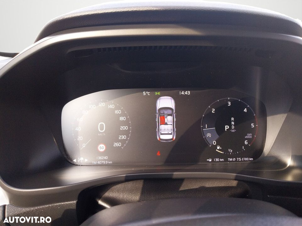 Volvo XC 40 - 11