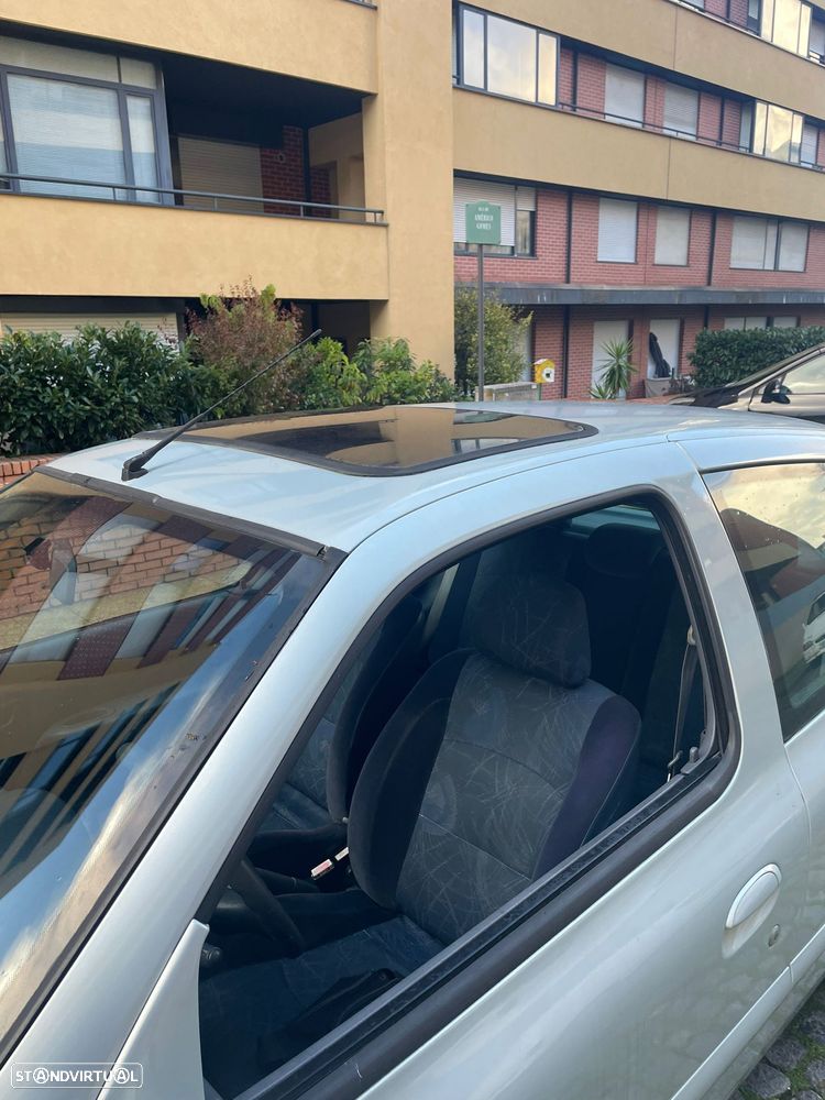 Renault Clio 1.6 Si - 3