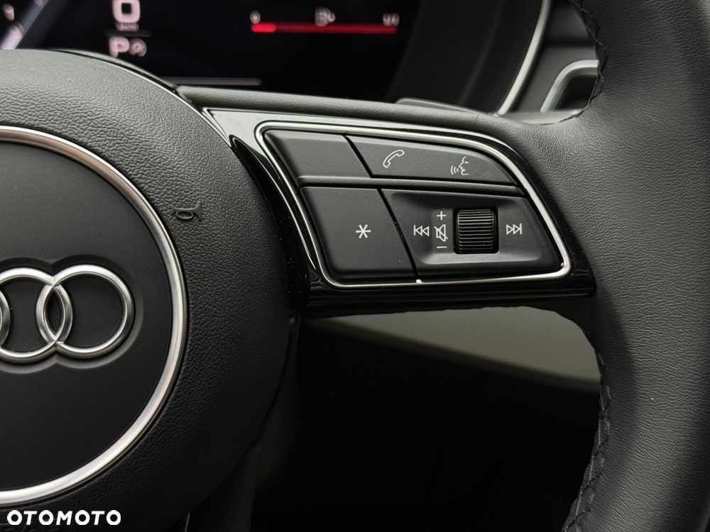 Audi A4 Avant 35 TFSI mHEV S tronic - 27