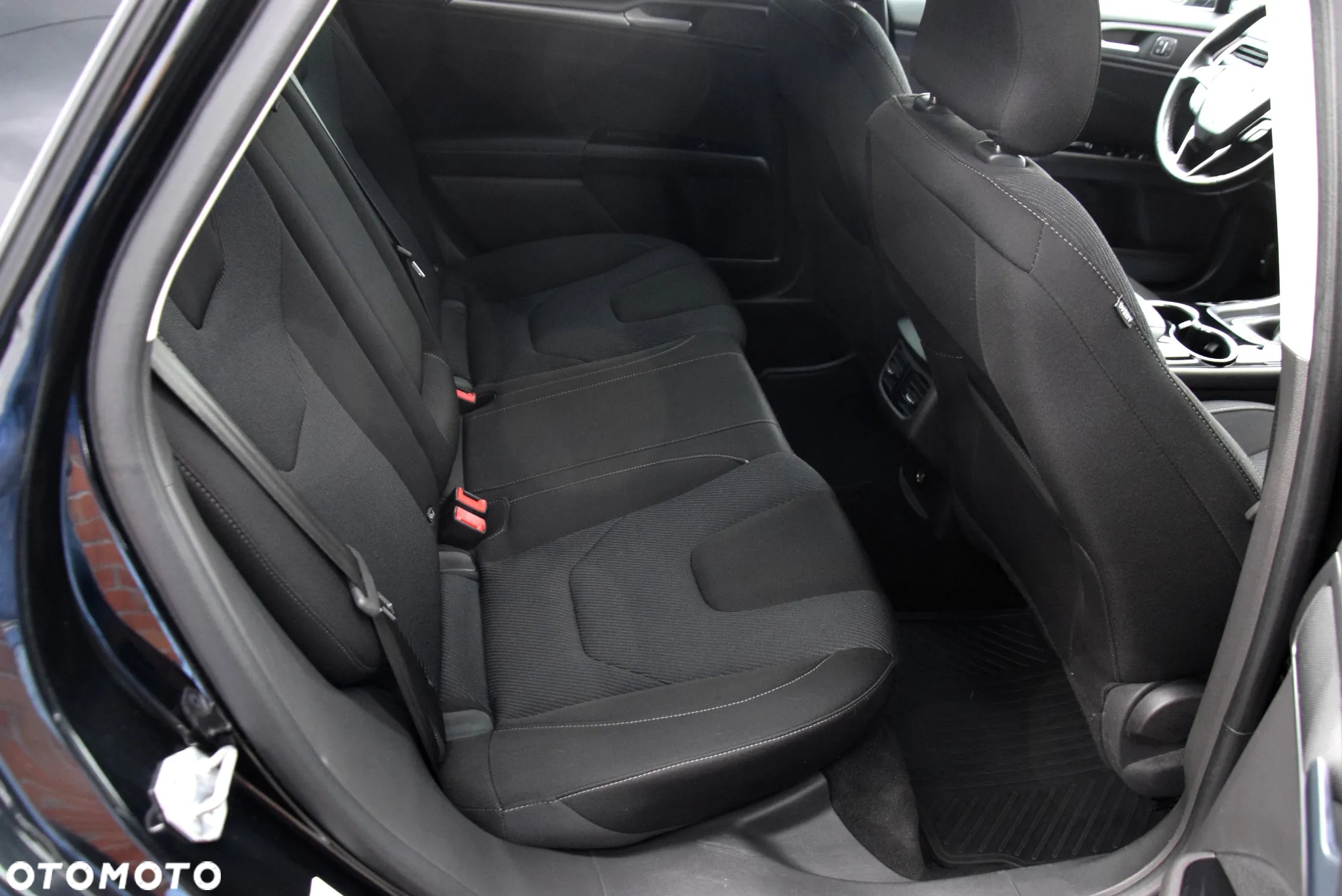 Ford Mondeo 2.0 TDCi Titanium - 17