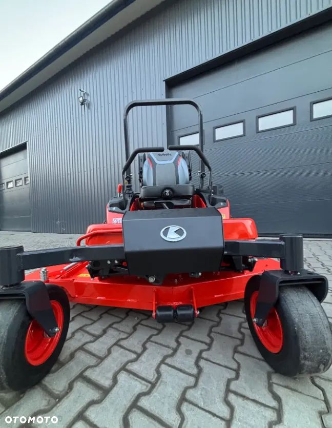 Kubota ZD1211R - 2