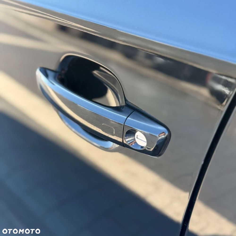Audi A3 Sportback 2.0 TDI quattro Ambiente - 16