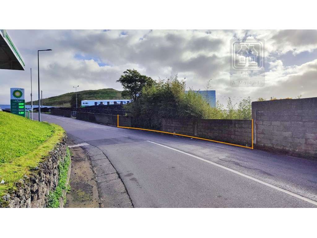 TERRENO para construção junto ao Azores Parque, São Roque, Ponta De... - Grande imagem: 2/11
