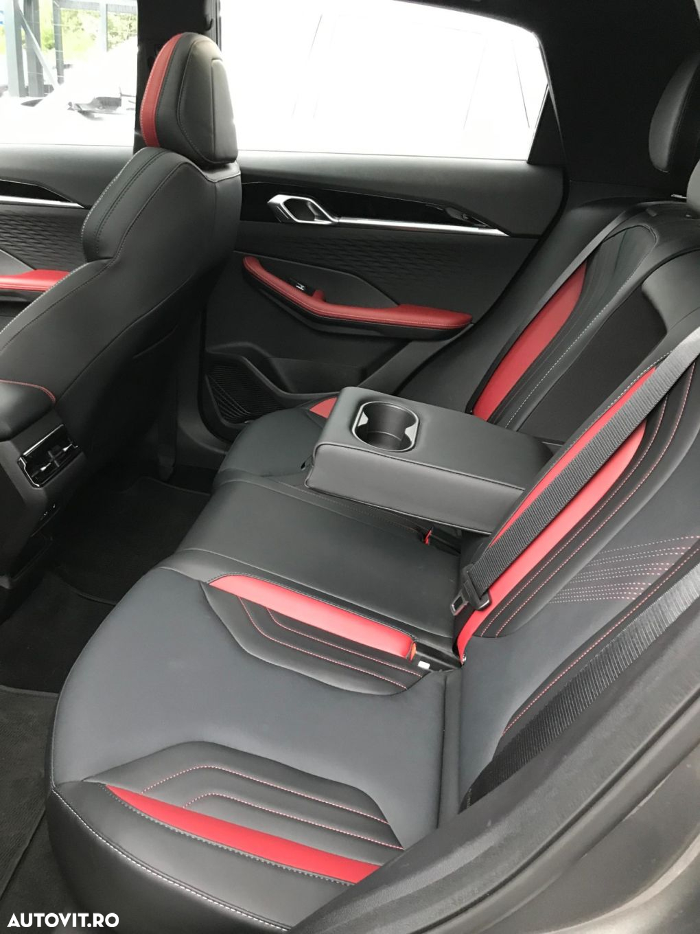 Geely Coolray - 6