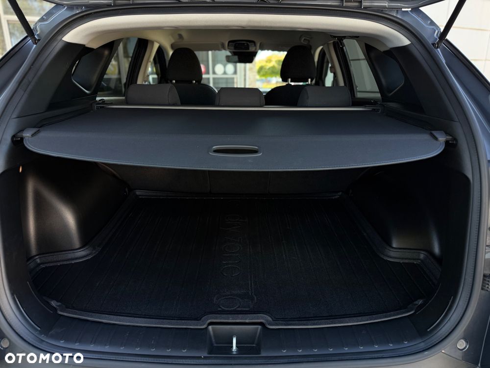 Hyundai Tucson 1.6 T-GDi 48V-Hybrid 2WD DCT Trend - 28