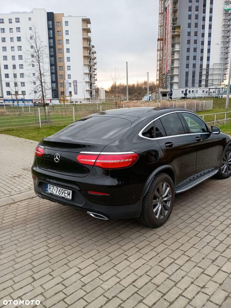 Mercedes-Benz GLC 220 d 4Matic 9G-TRONIC AMG Line - 7