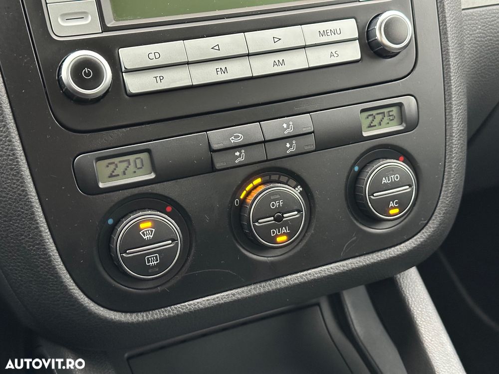 Volkswagen Jetta 1.9 TDI Comfortline - 34