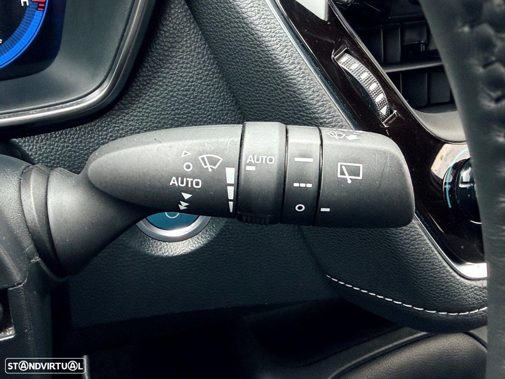 Toyota Corolla Touring Sports 1.8 Hybrid Comfort - 21