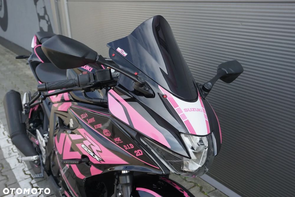Suzuki GSX - 10