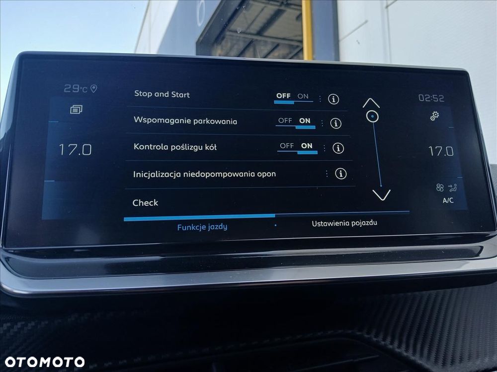 Peugeot 2008 1.5 BlueHDi Allure Pack S&S EAT8 - 15