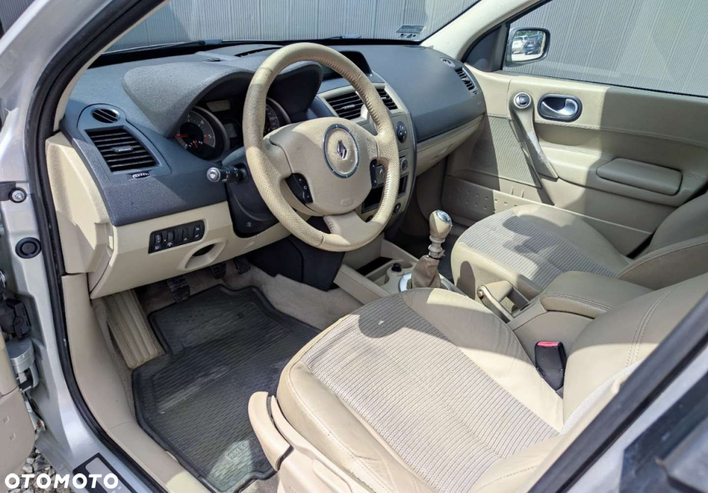 Renault Megane - 8
