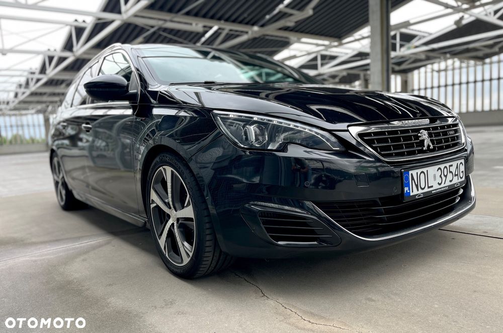 Peugeot 308 - 4