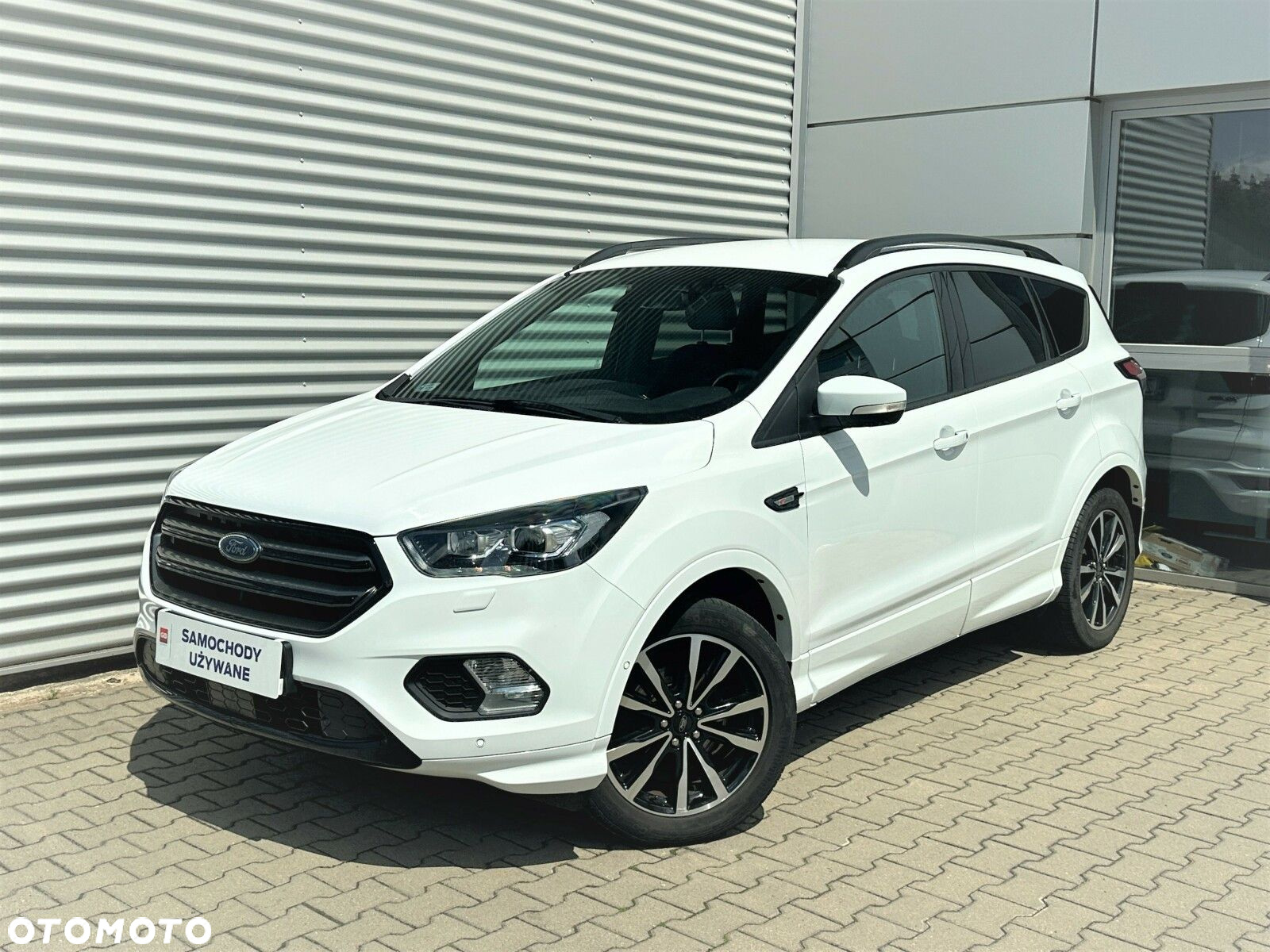 Ford Kuga 1.5 EcoBoost FWD ST-Line ASS GPF - 2