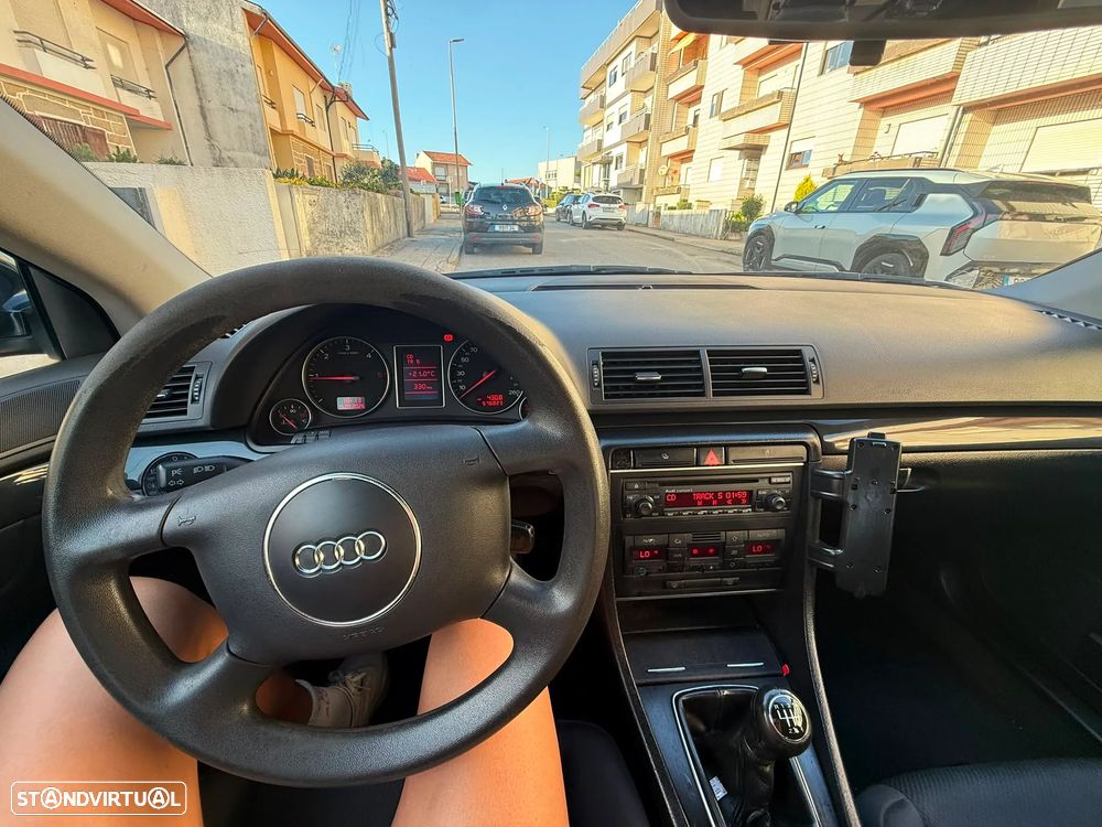 Audi A4 Avant 1.9 TDI - 10