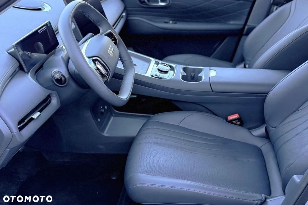 Geely Starray - 9