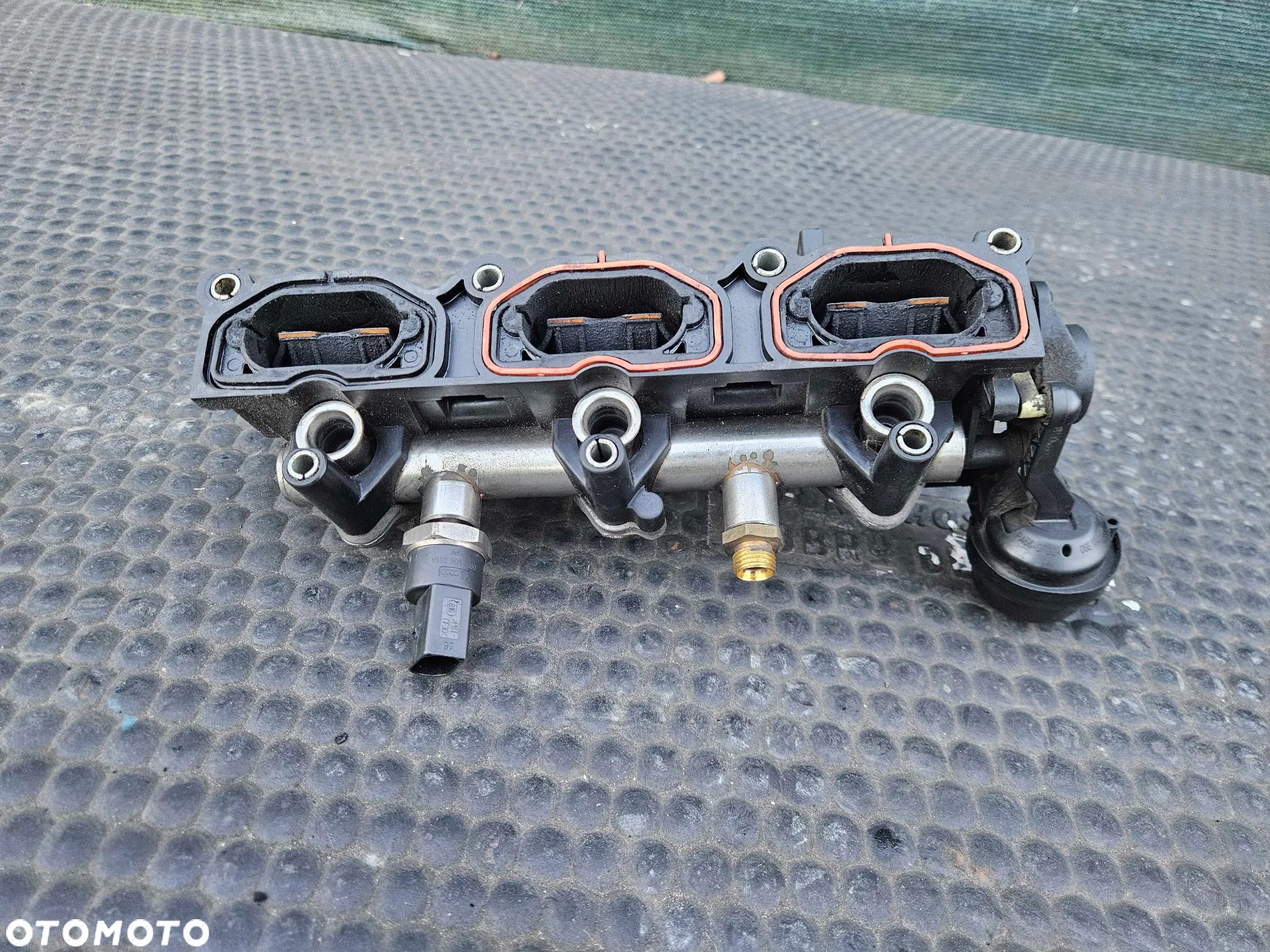 Kolektor Ssacy 06E133109K 06E133110K Lewy Prawy Klapy Nastawnik Czujnik Listwa Wtryskowa 3.2 FSI V6 AUK Audi A4 B7 A6 C6 - 19